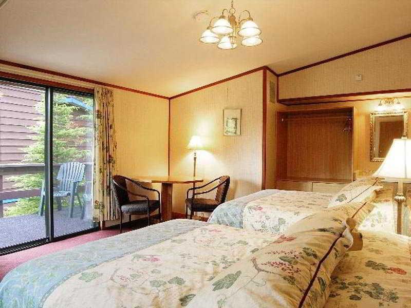 ג'ספר Sunwapta Falls Rocky Mountain Lodge מראה חיצוני תמונה