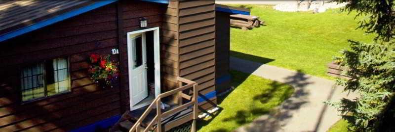 ג'ספר Sunwapta Falls Rocky Mountain Lodge מראה חיצוני תמונה