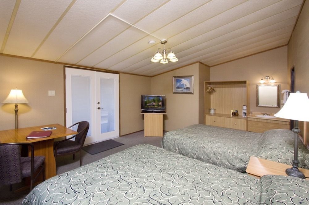 ג'ספר Sunwapta Falls Rocky Mountain Lodge מראה חיצוני תמונה